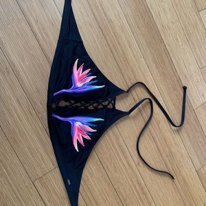 Victoria’s Secret/ Pink Swim Lace Up Top with embroidered BOP Flower🌸🦩